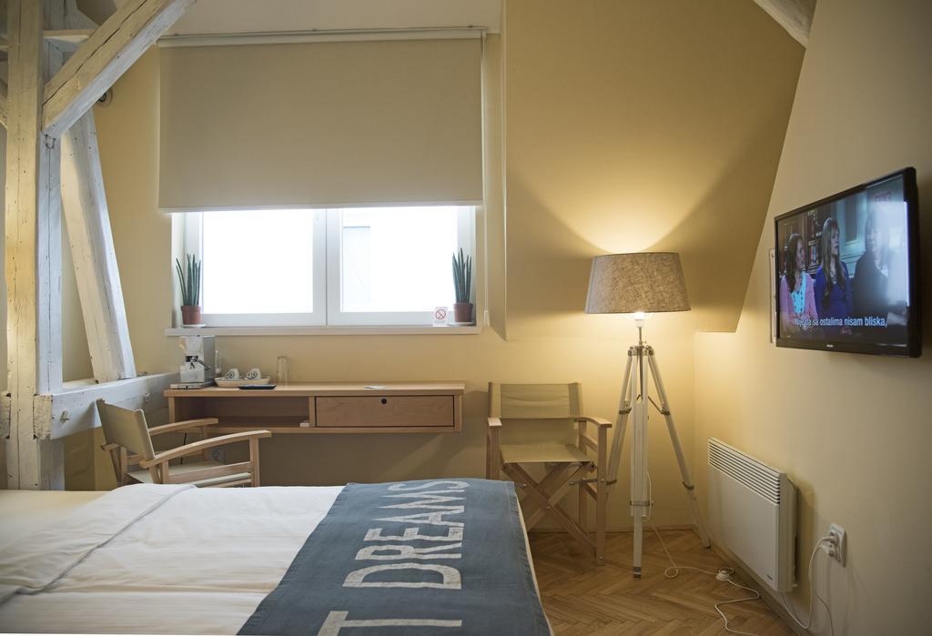 Smokvica Vracar B&B Belgrade Room photo